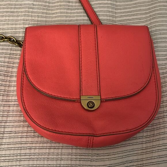 Fossil Pink Leather Crossbody Bag - Picture 5 of 10
